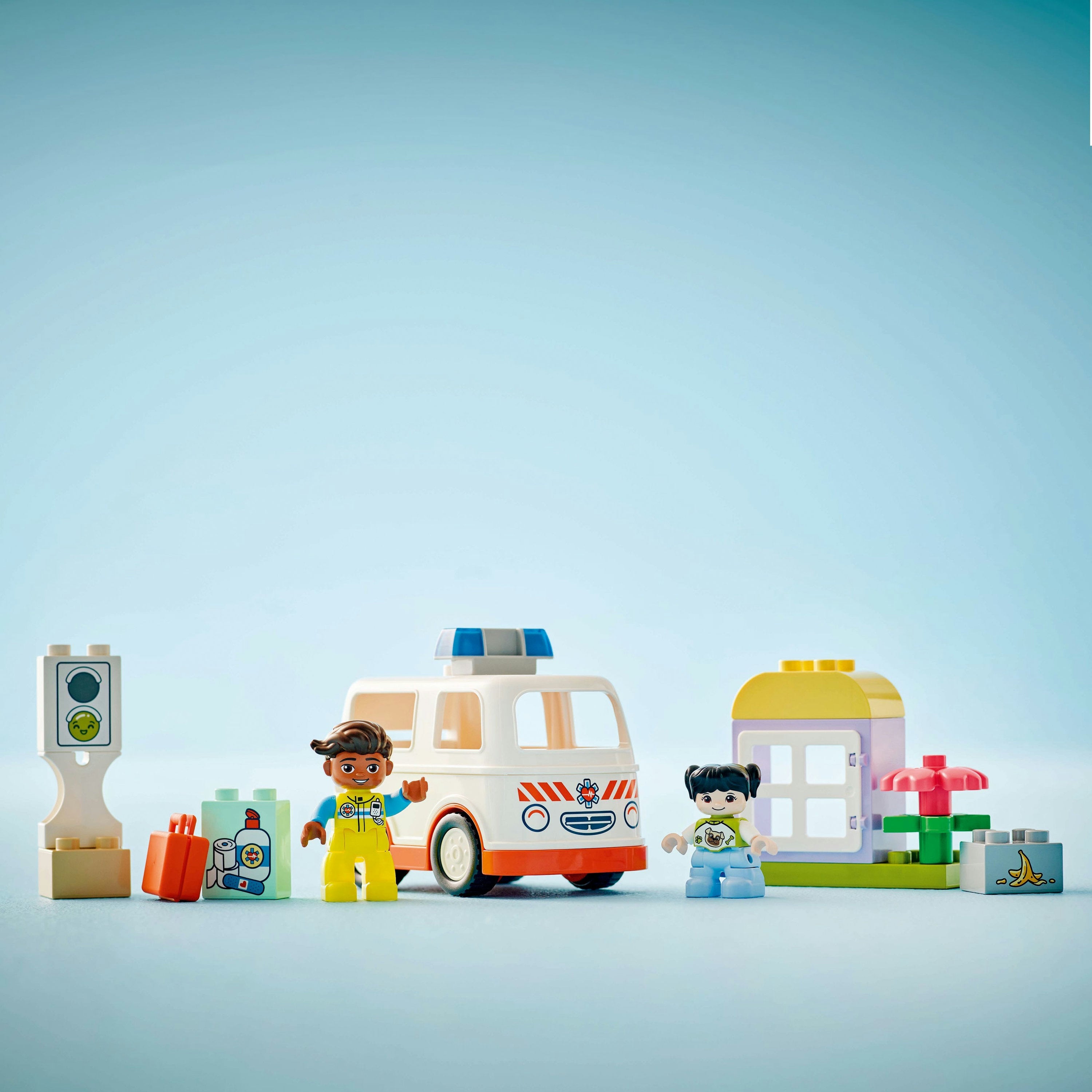 LEGO Duplo Ambulance & Driver - 10447