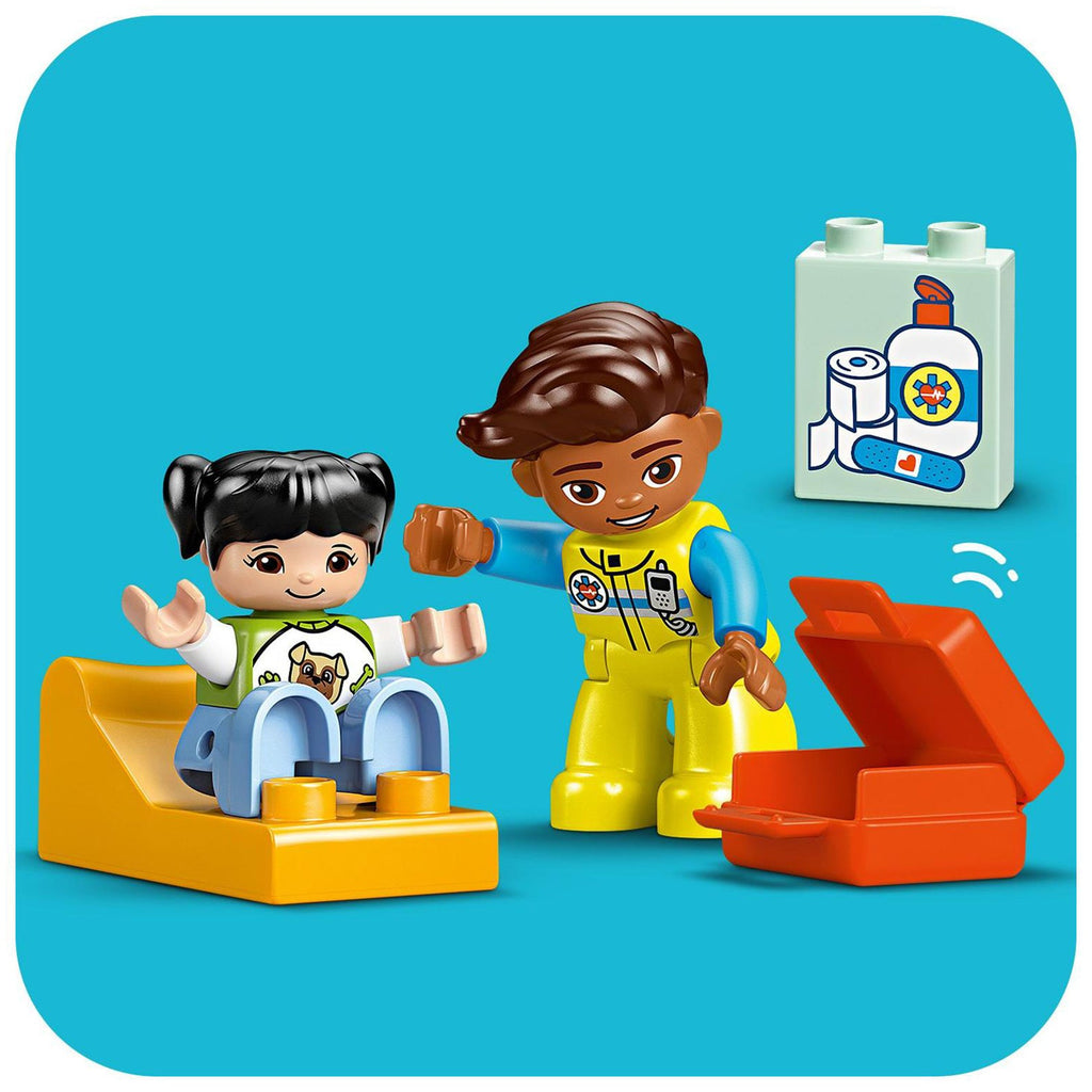 LEGO Duplo Ambulance & Driver - 10447