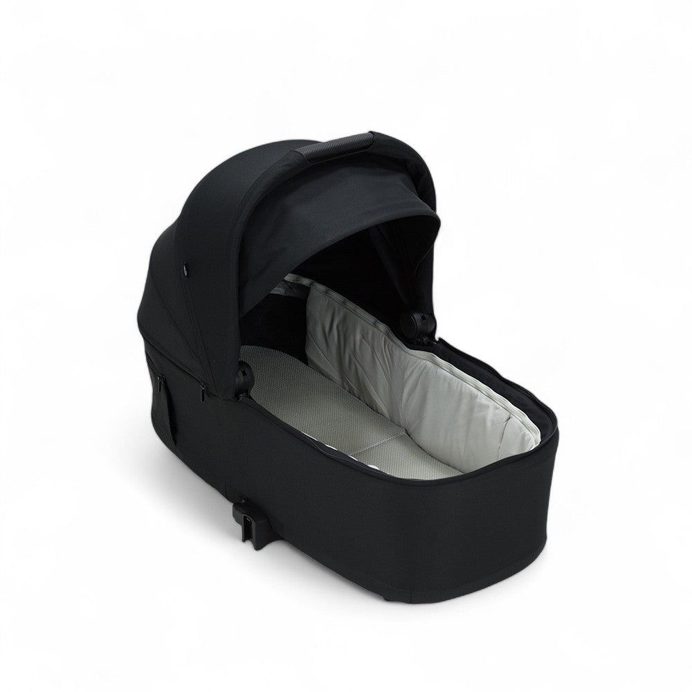 Lunar Air Lux Carry Cot (Frame Not Included)