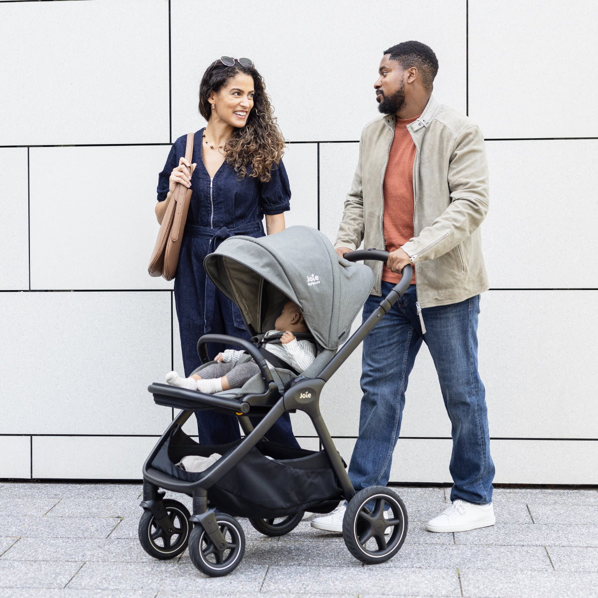 Joie Finiti™ Travel System - Eclipse