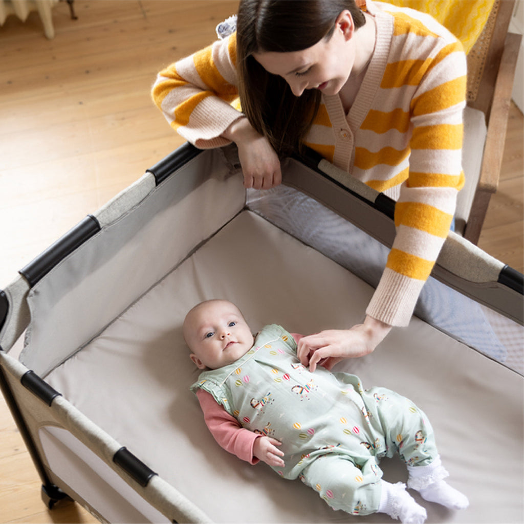 Joie Commuter™ Change Travel Cot