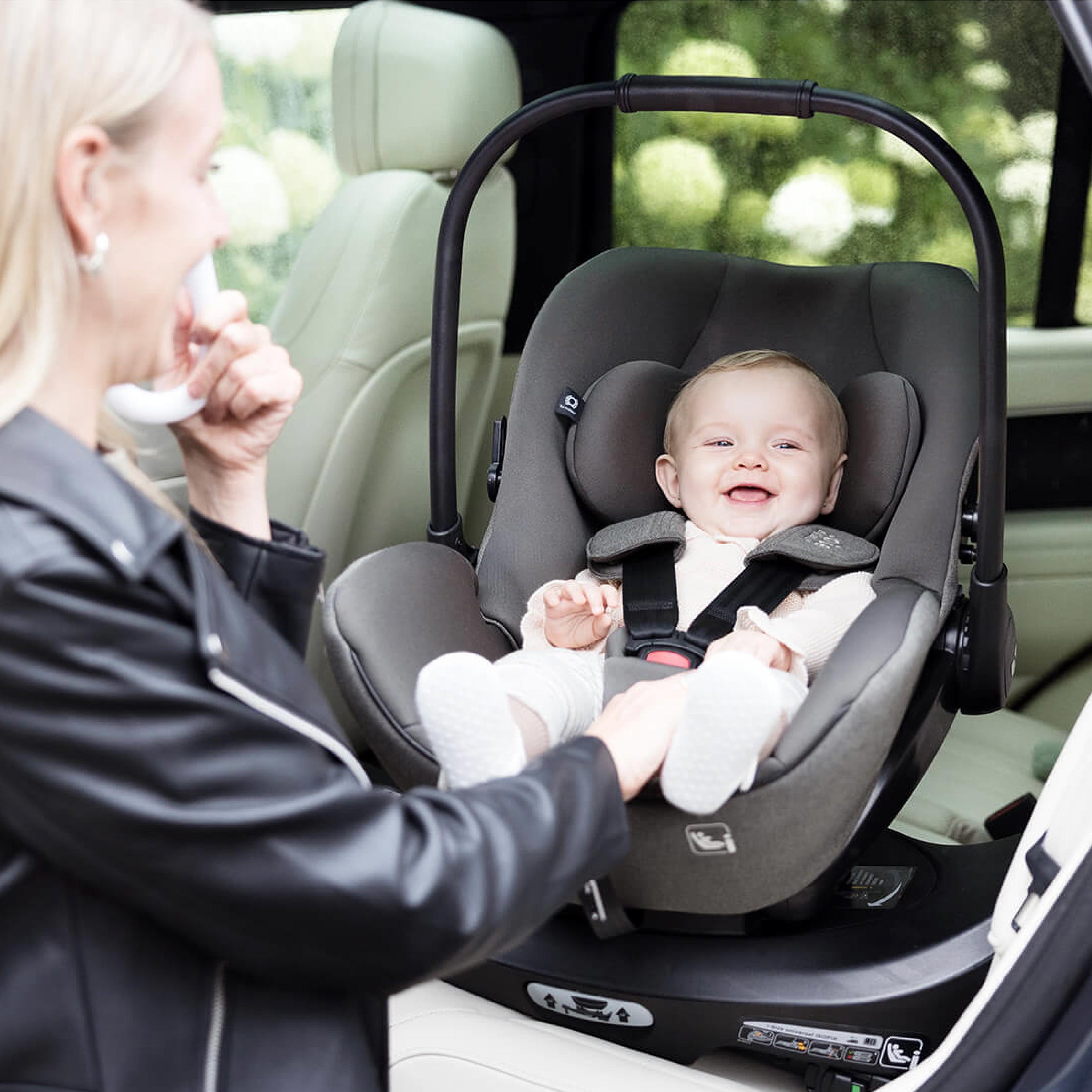 Joie Signature i-Level™ Pro Infant Car Seat - Eclipse