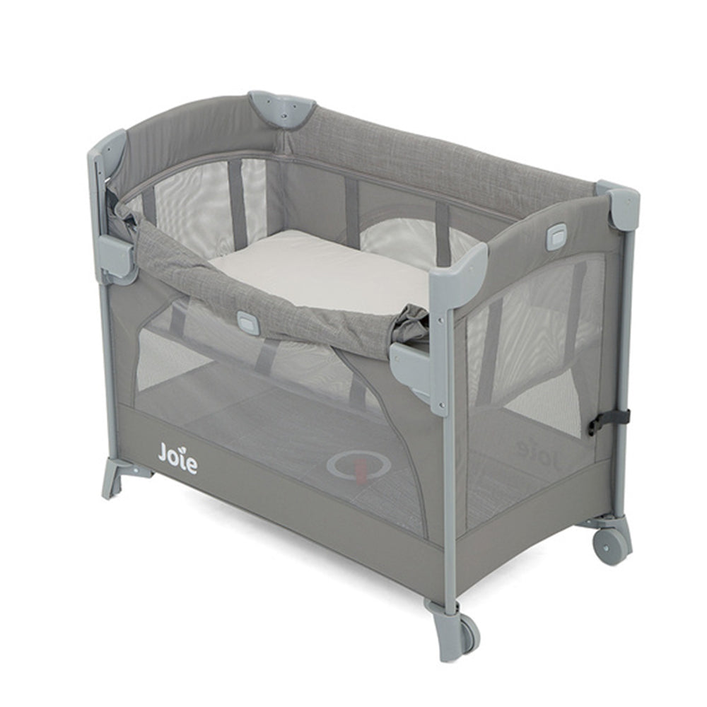 Joie Kubbie™ Sleep Bedside Crib and Travel Cot - Foggy Grey