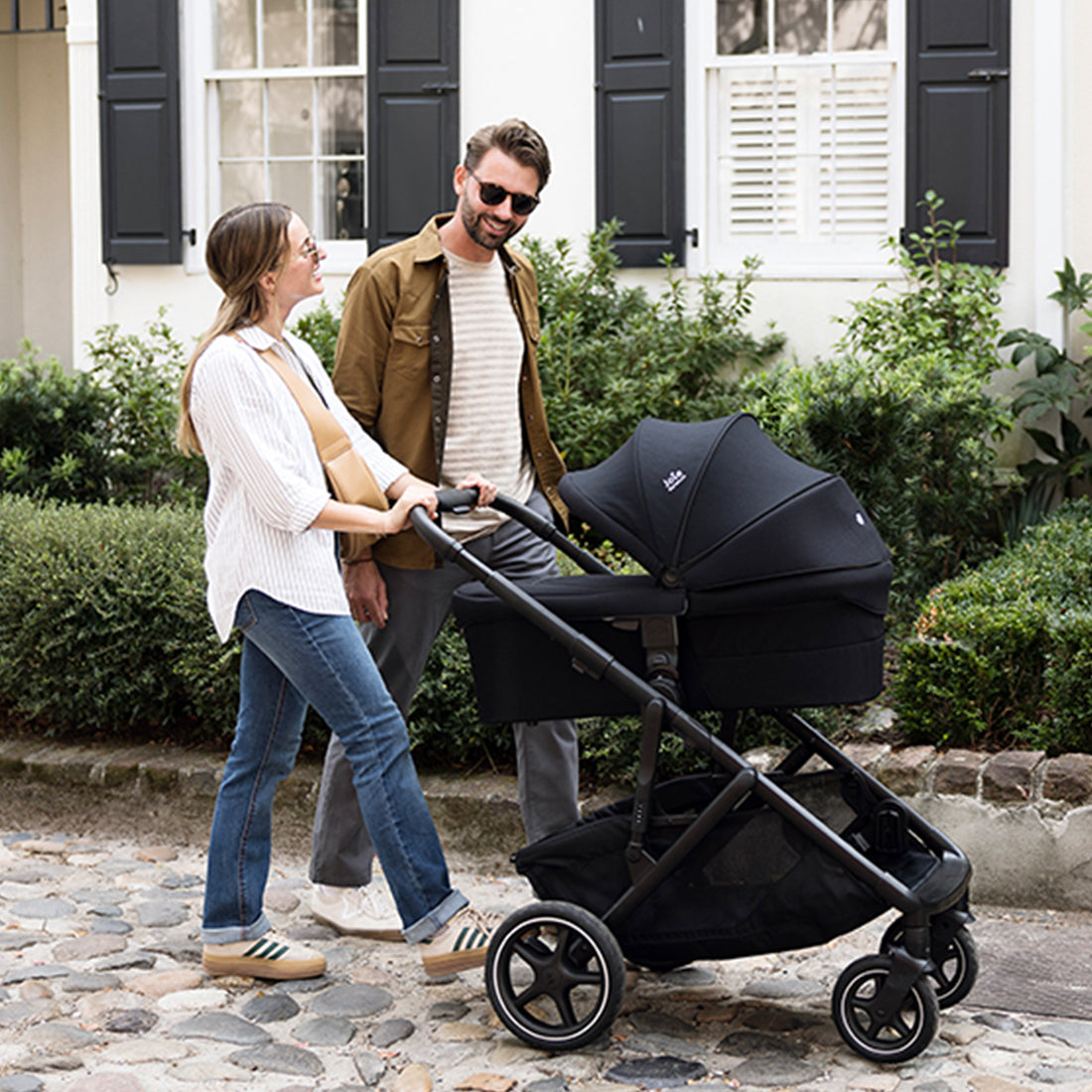 Joie Signature Ramble™ XL Carry Cot - Eclipse