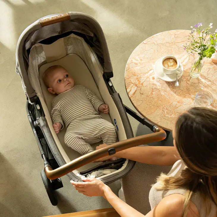 Nuna LYTL™ Carry Cot - Caviar
