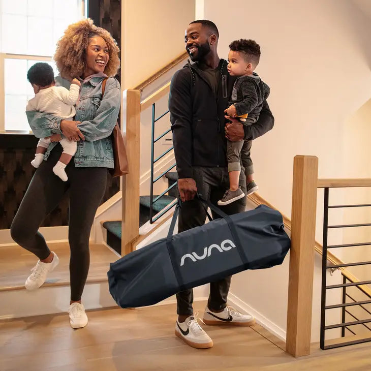 Nuna Sena Aire™ Travel Cot - Caviar