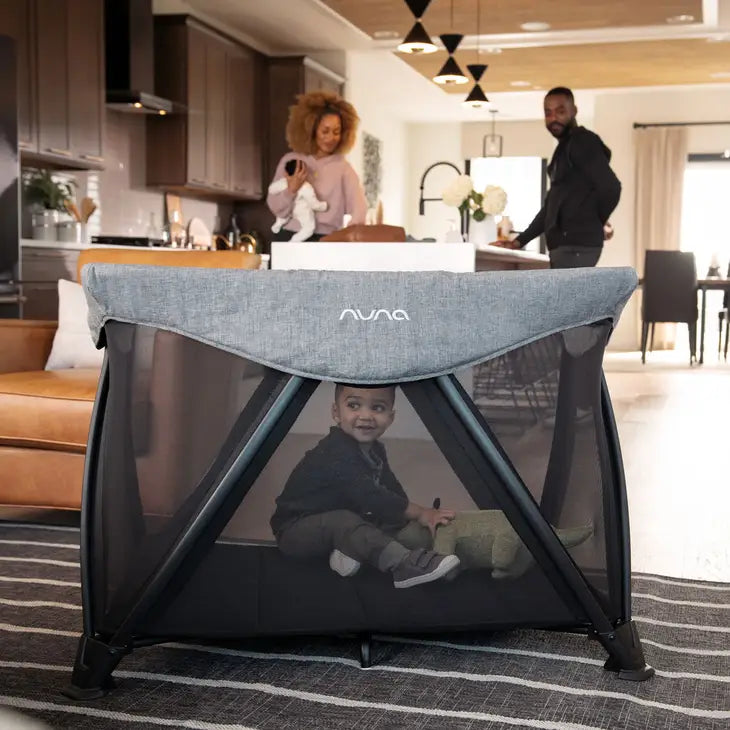 Nuna Sena Aire™ Travel Cot - Caviar