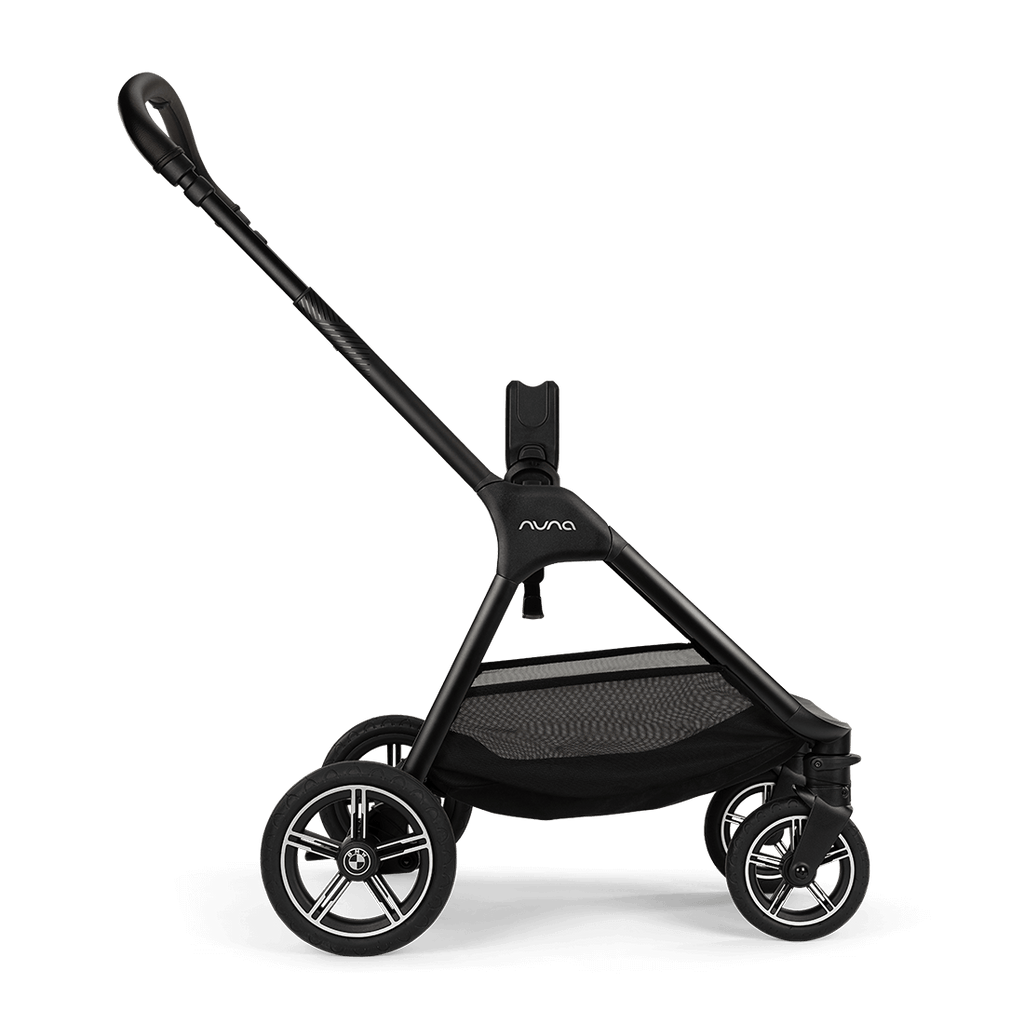 Nuna TRIV™ next BMW stroller – Graphene