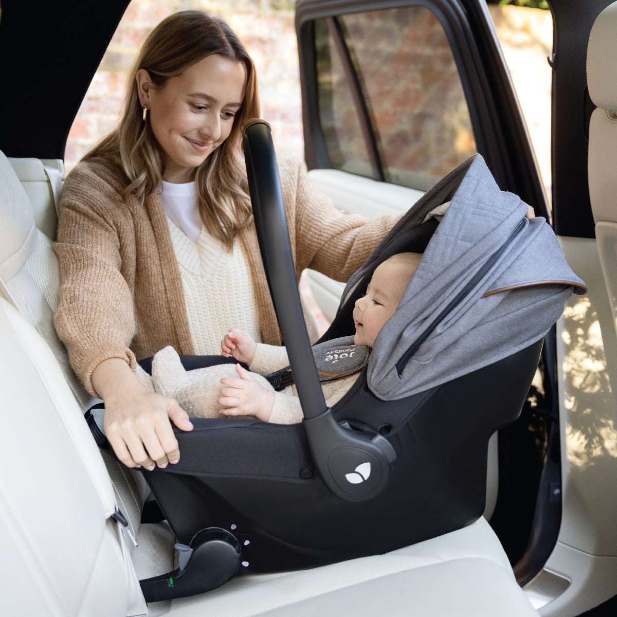 Joie Signature Sprint™ Infant Car Seat - Eclipse