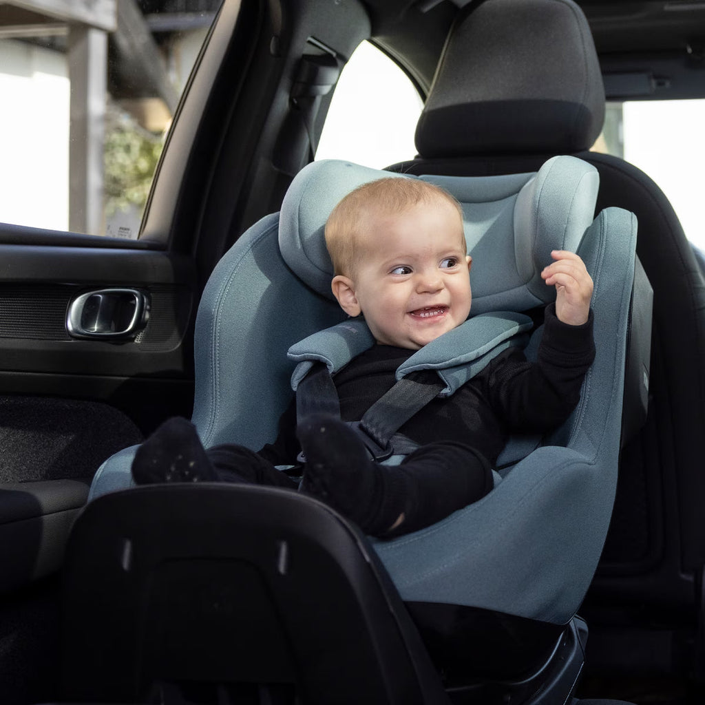 Thule Elm Toddler Car Seat Black