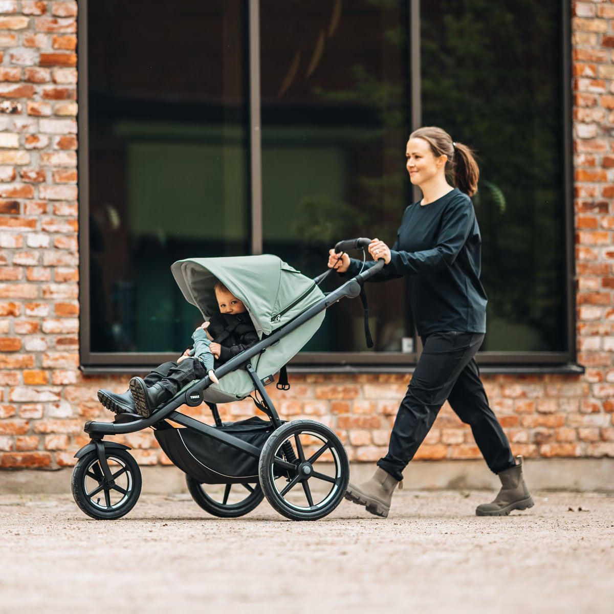 Thule Urban Glide 3 Jogging Stroller