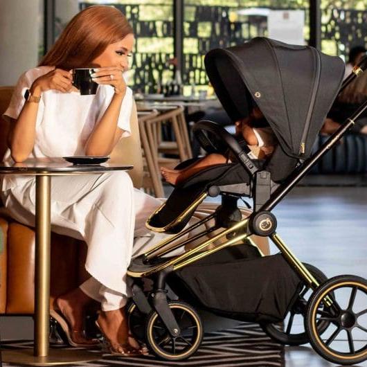 Maverick Yellow Gold with Black Stroller
